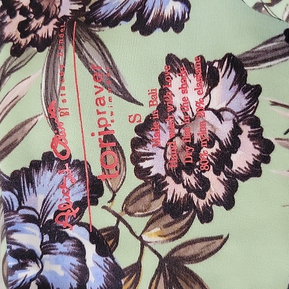 Brand new and beautiful - Picture 9 of 10